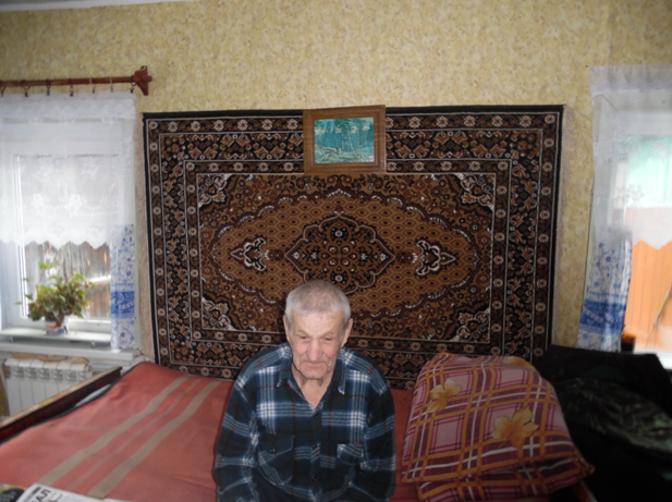 Санатин Михаил Антонович в домашней обстановке